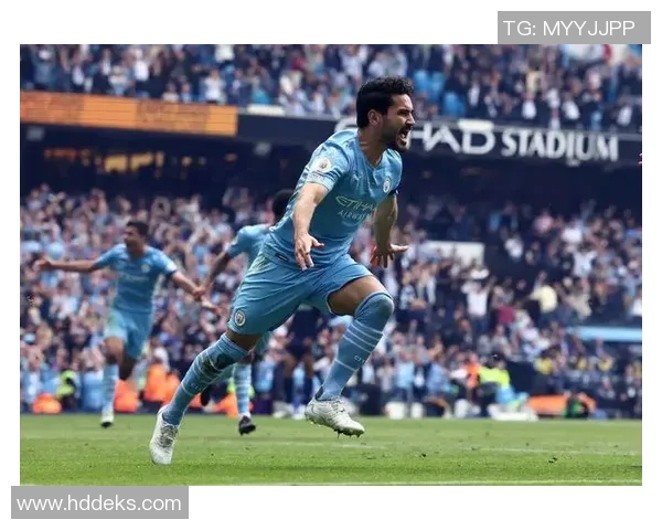 曼城9320奇迹引发争议主裁至今难解的疑问与真相探讨